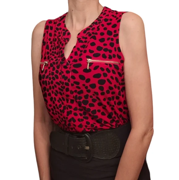 Lily Morgan red and black shirt. Size small - Picture 2 of 7